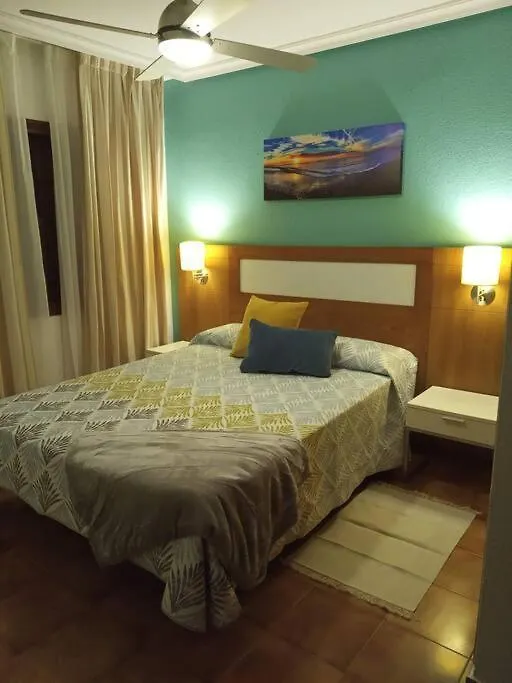 Apartment With Pool And Gardens Near The Coast San Miguel de Abona