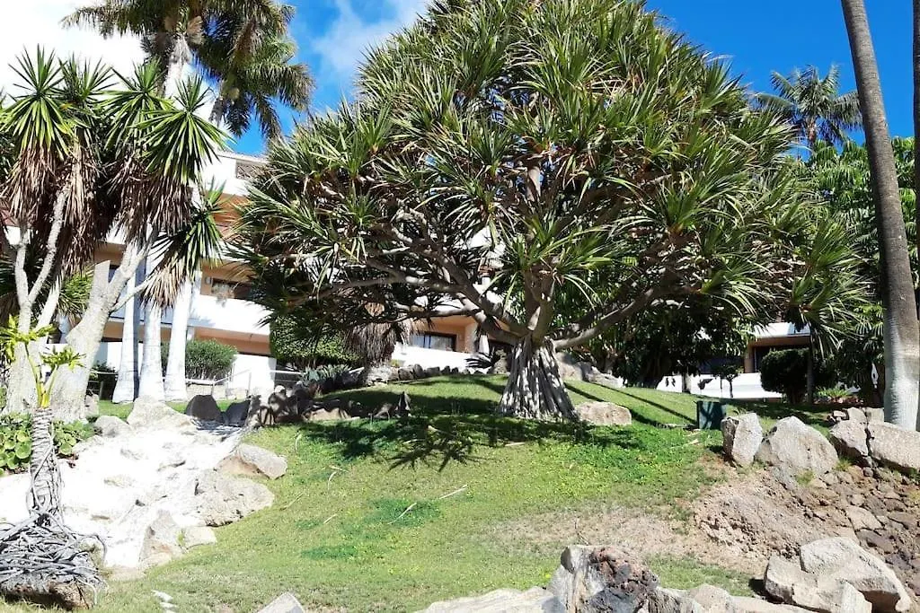 Apartment With Pool And Gardens Near The Coast San Miguel de Abona